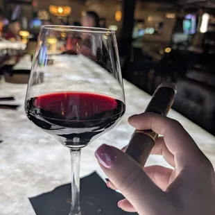 dessert, drink