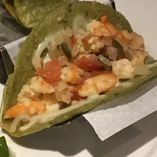 El gobernador!  yummy one of the best taco in the menu!