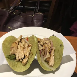 Chicken fajita. 2x1 on Tuesday and $1.50 beer; can't get better than this!