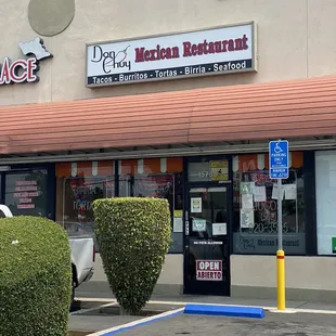 Exterior of restaurant.