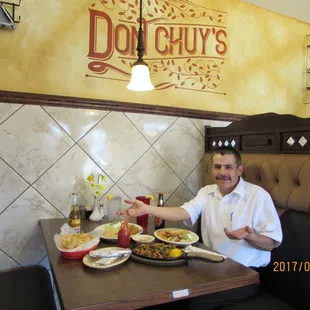 Welcome to Don Chuys. Bring friends and family to enjoy authentic Mexican food!