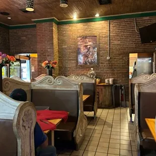 the inside of a restaurant