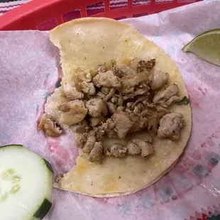 Pollo asada taco