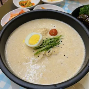 Cold bean soup noodle