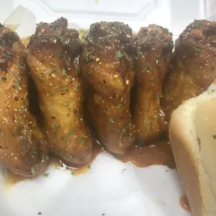 5 Honey hot wings with lemon pepper seasoning