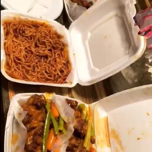 ramen and noodles, food
