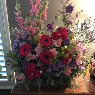 Beautiful arrangement for my grandmother's funeral.  Made everything so easy.