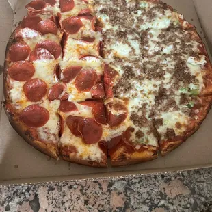 food, pizza