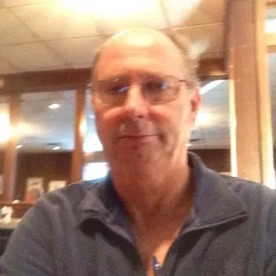 Here  I am ready to gorge on a 12 ounce Prime Rib.