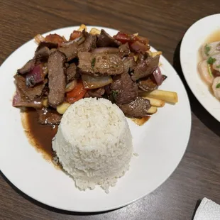 Lomo Saltado &amp; Ceviche
