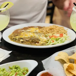 Guacamole and chili relleno.