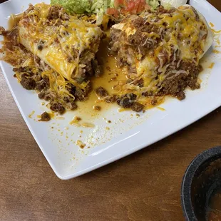 Molchajete burrito