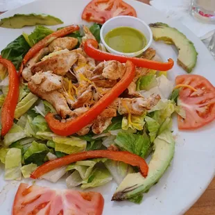 Chicken fajitas salad