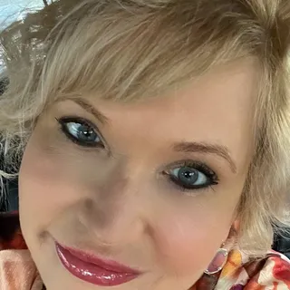 Kris F.