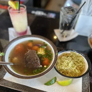 Caldo de Res
