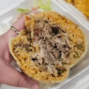 Carnitas burrito
