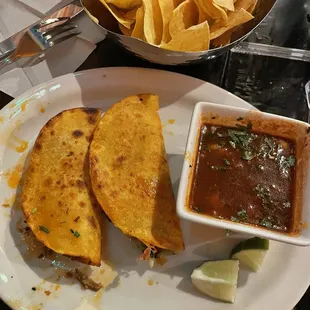 Taco Birria Consome - 4 oz