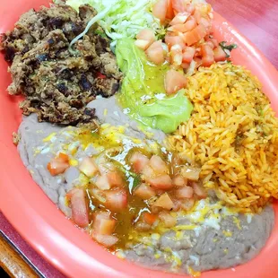 a plate of mexican food