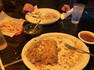 Pelines Tequila & Mezcal