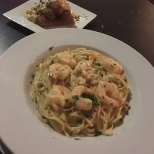 Linguine Shrimp with Lobster sauce