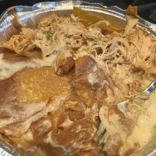 Nachos with beans and chicken