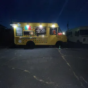 Don Nito's Taco truck.
