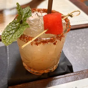 dessert, drink