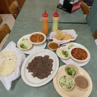 Barbacoa y menudo combo familiar