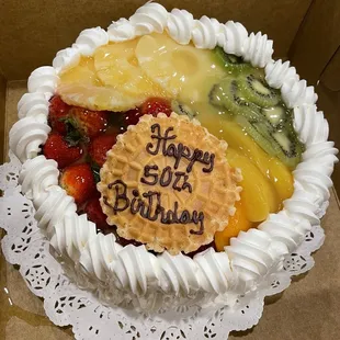 Looks beautiful but taste like dry old "cake" inside