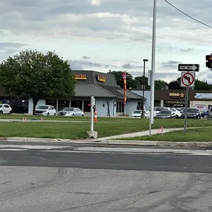 Street view, Schoenherr and Canal