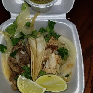 Chicken and beef taco