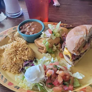 El Latino Burger