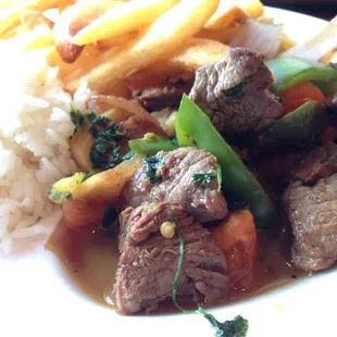 Lomo Saltado