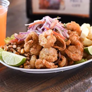 chicken wings and fried chicken, food