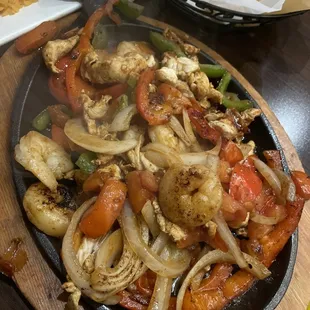 ramen and noodles, food