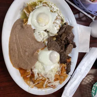 Chilaquiles Divorciados