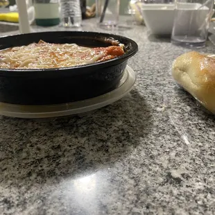 Side view of the takeout container for perspective.