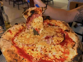 Sogna Napoli Trattoria & Pizzeria