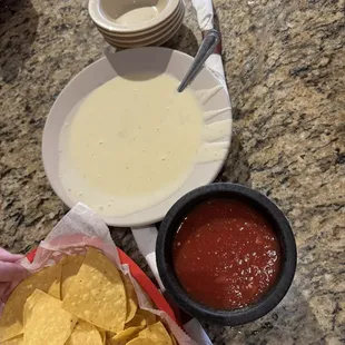 Queso and salsa