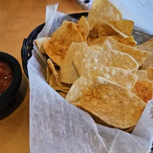 House chips and salsa
