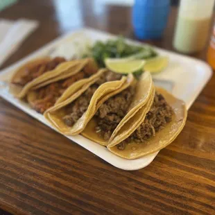 Tacos de Asada y Pastor