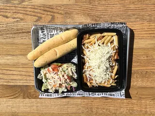 Woody's Sports Bar & Grill