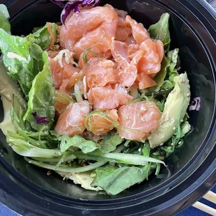 salmon poki poki bowl
