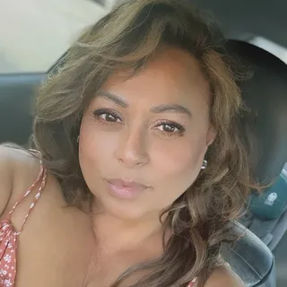 Cessy E.
