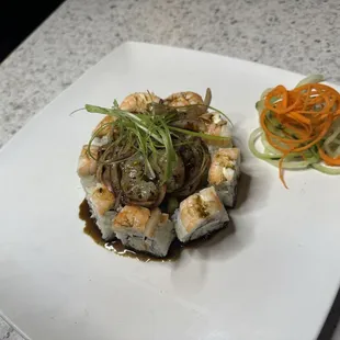 Pedi este sushi una combinación entre marisco y sushi recomendado