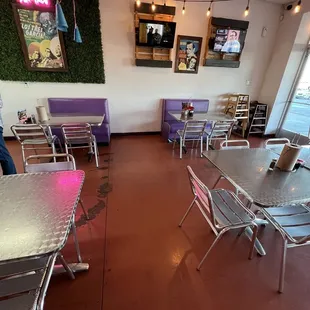 Children seats here too