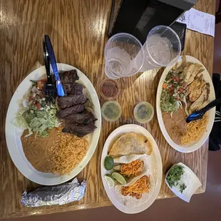 Beef plate, tacos