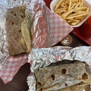 Machaca huevo burrito, asada burrito, fries