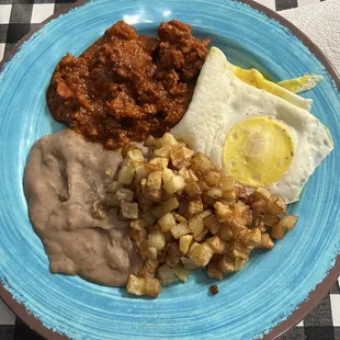 Asado breakfast plate