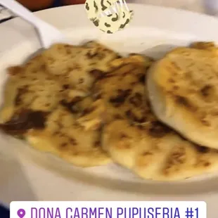 Pupusa de Jalapeno y Queso